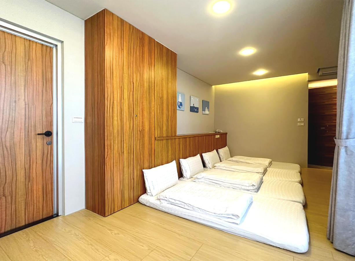 Master Homestay Wujie Exterior photo